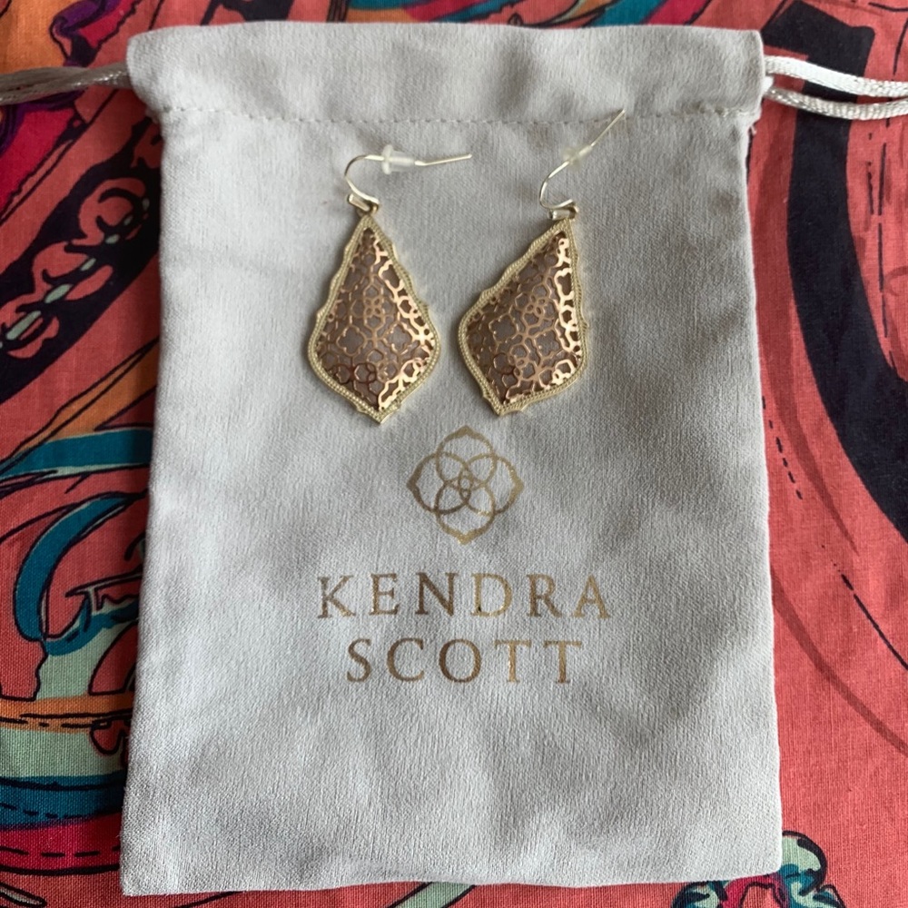 Kendra Scott Addie filigree earrings